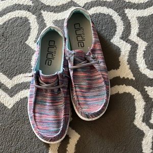 Brand new Hey Dudes